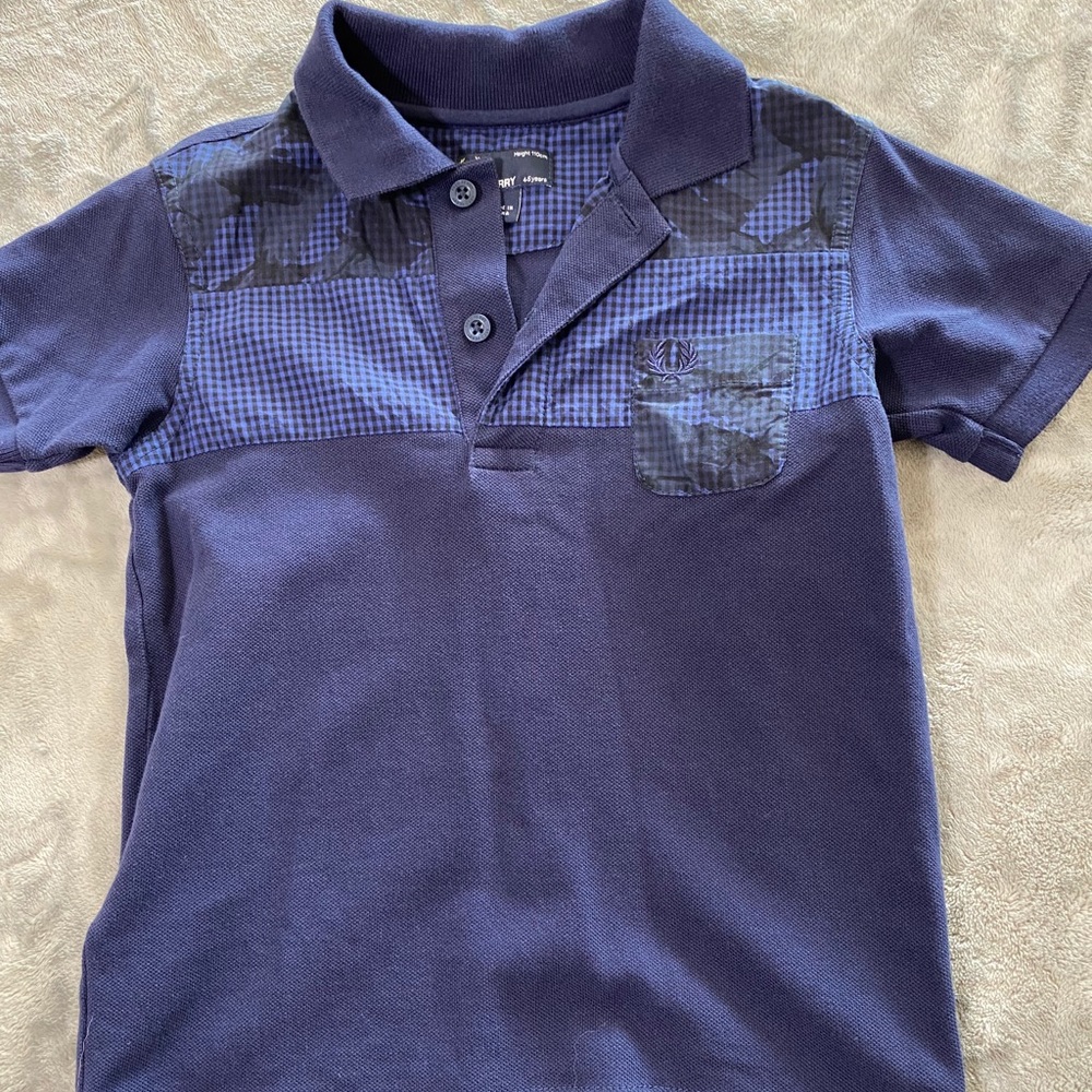 Kids Fred Perry polo size 4/5